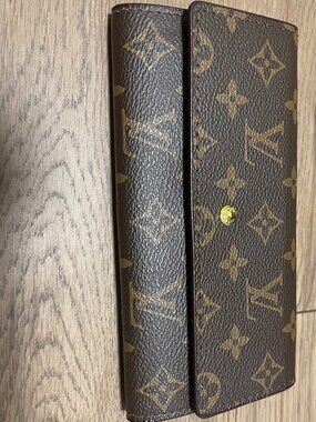 Lv wallet